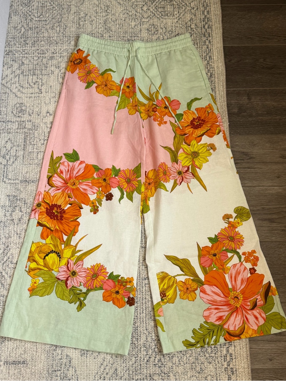 Madison D’Amelie • Women’s Floral Wide-Leg Casual Bottoms • NWOT